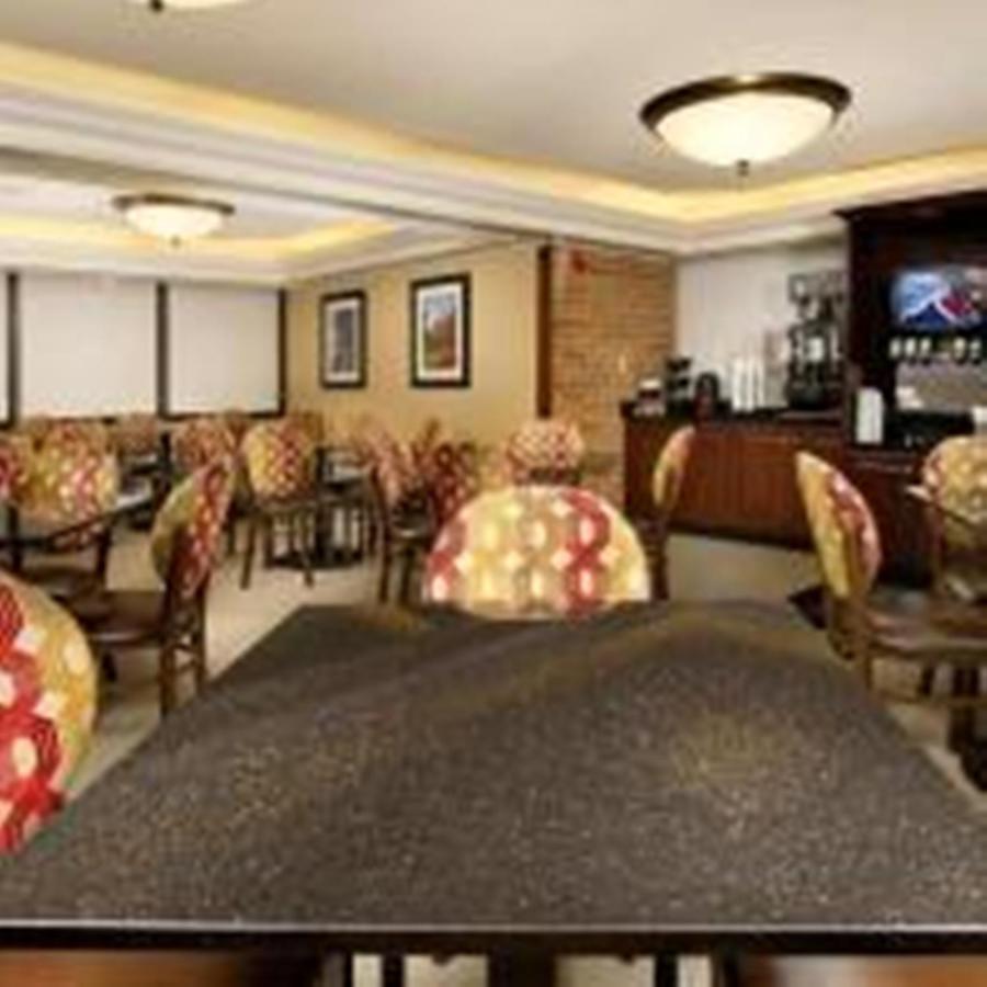 Hotel Lotus Kansas City Merriam Luaran gambar
